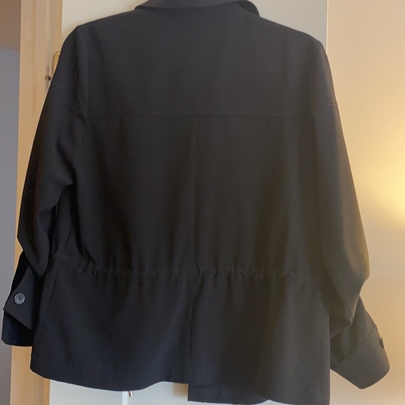 Melanie Lyne Button Front Cinched Waist Jacket - Picture 4 of 5